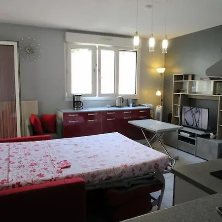 T2 Centre Ville, Wifi, Parking Apartment *