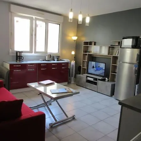 T2 Centre Ville, Wifi, Parking Beziers