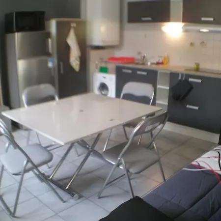 T2 Centre Ville, Wifi, Parking Apartment *
